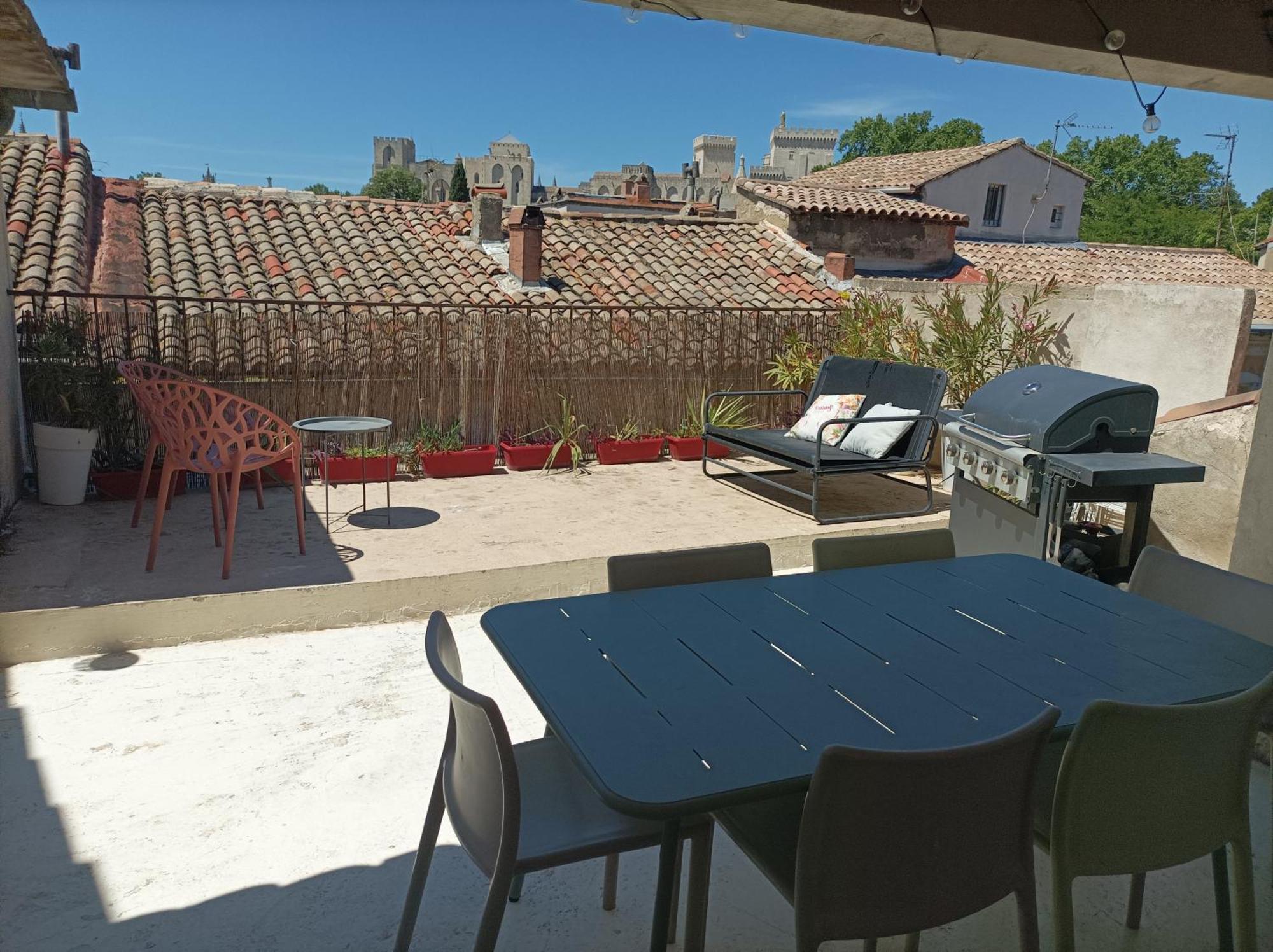 Maison Intra Muros, Terrasses Avec Vue Jaccuzzi Et Garage Авиньон Номер фото